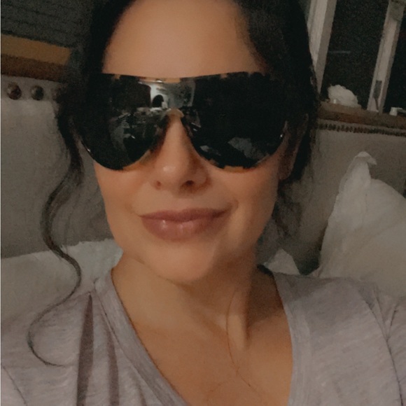 Prada SPR06X tartarug sunglasses - Picture 3 of 9